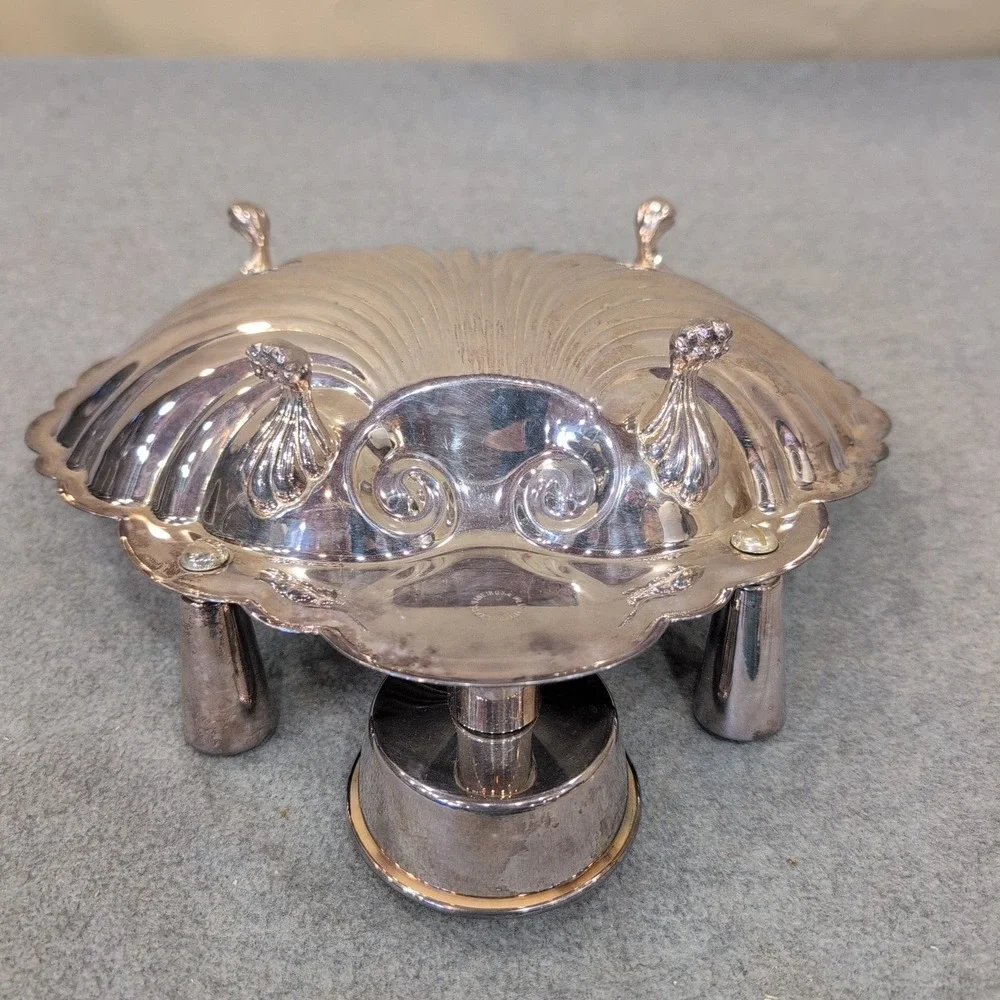 The Sheffield Silver Co Silver Plated Shell Chip and Dip Serving Set Made in USA